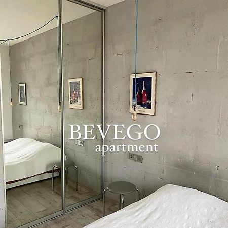 Современный Жк "Демеевский" Apartment Kiev Luaran gambar